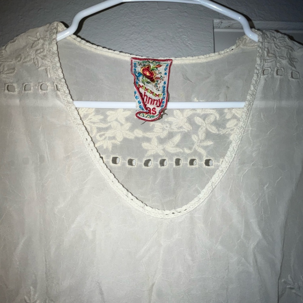 Johnny Was Cream Embroidered Blouse